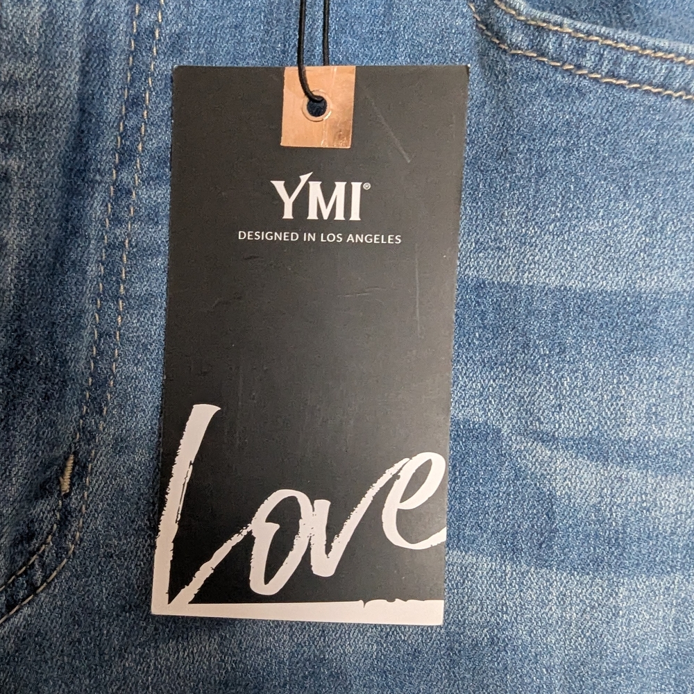 Women's Blue Jeans Flare/Wide Leg! Size 15 - Picture 6 of 6